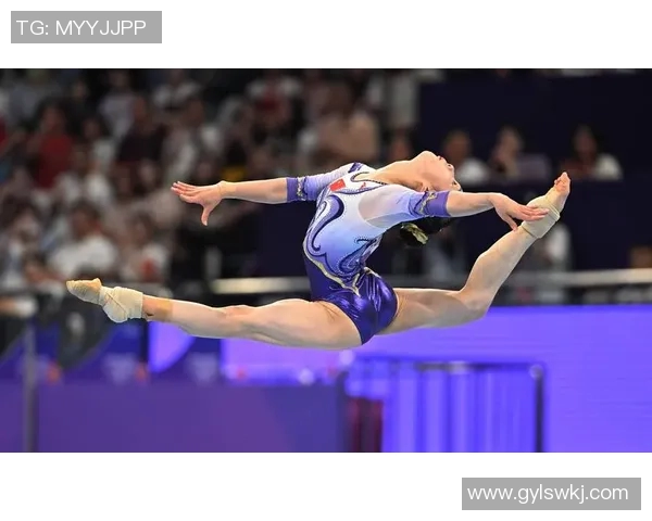 竞技体操评分体系解析与评判标准探讨:精准打分与运动员表现的关系 竞技体操评分体系解析与评判标准探讨:精准打分与运动员表现的关系